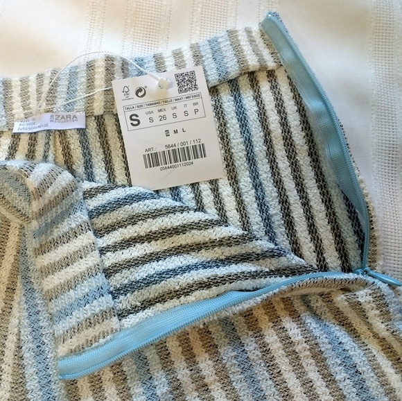 Zara Blue White Striped High Waist Knit Shorts - Picture 2 of 8